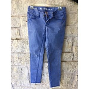 Skinny blue jeggings